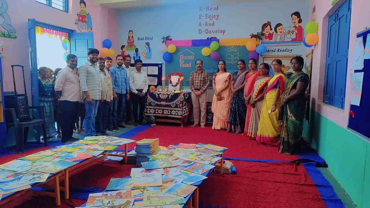 Libraries | పఠన శక్తితో గొప్ప వ్యక్తులుగా ఎదగడానికి అవకాశం : గ్రంథాలయాల కోఆర్డినేటర్ భవాని