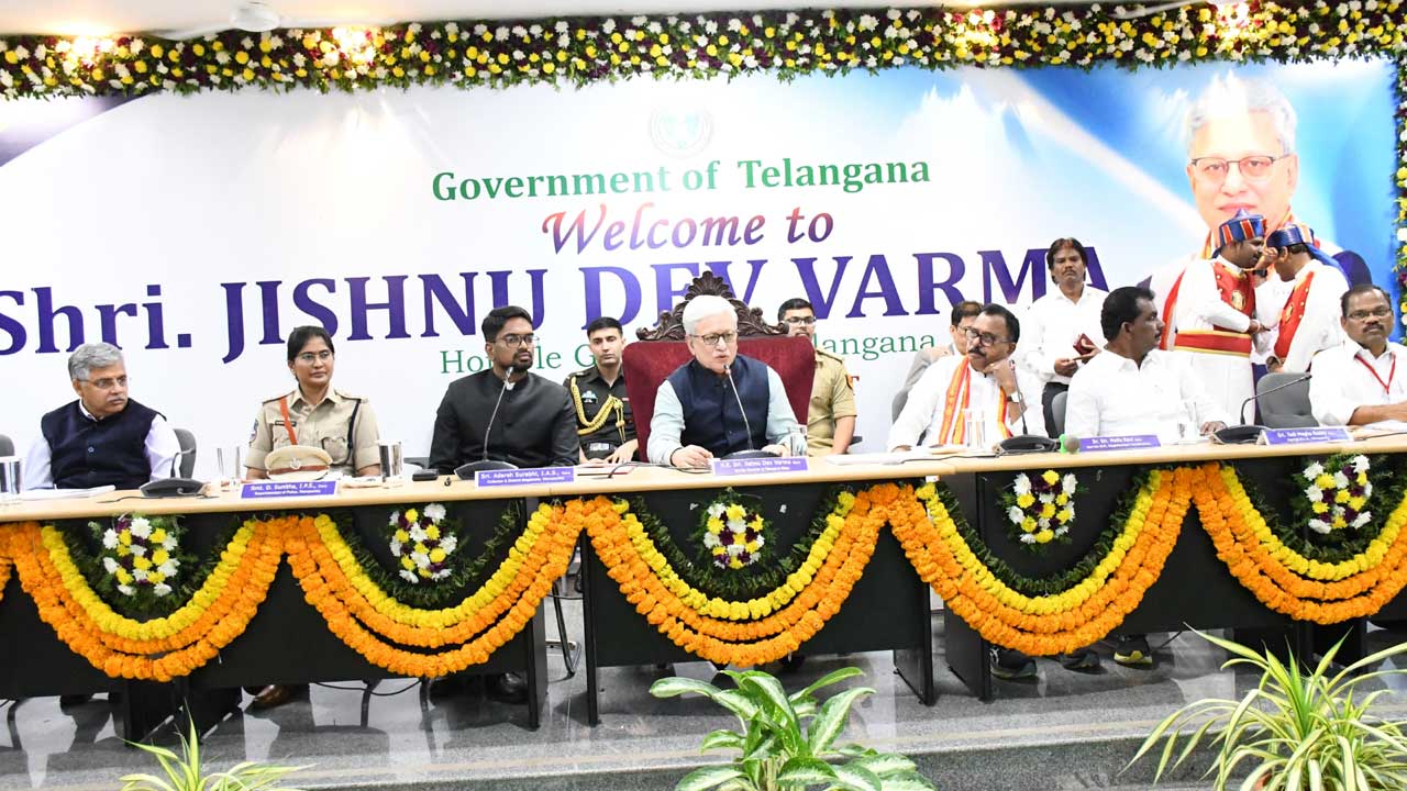 అట్టడుగు వర్గాలకు నాణ్యమైన విద్య, వైద్యం అందాలి