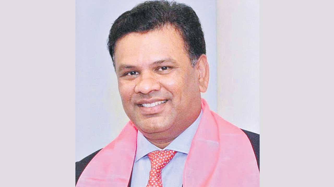 కేసీఆర్‌పై రేవంత్‌ వ్యాఖ్యలు సిగ్గుచేటు