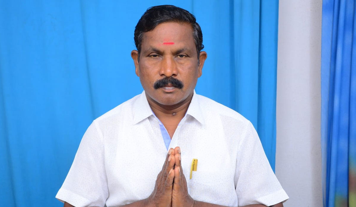 Vemulawada | గుండెపోటుతో మృతి చెందిన అభ్యర్థి గెలుపు కోసం ప్రయత్నిస్తున్న ప్యానల్ వార్డుమెంబర్‌ అభ్యర్థులు