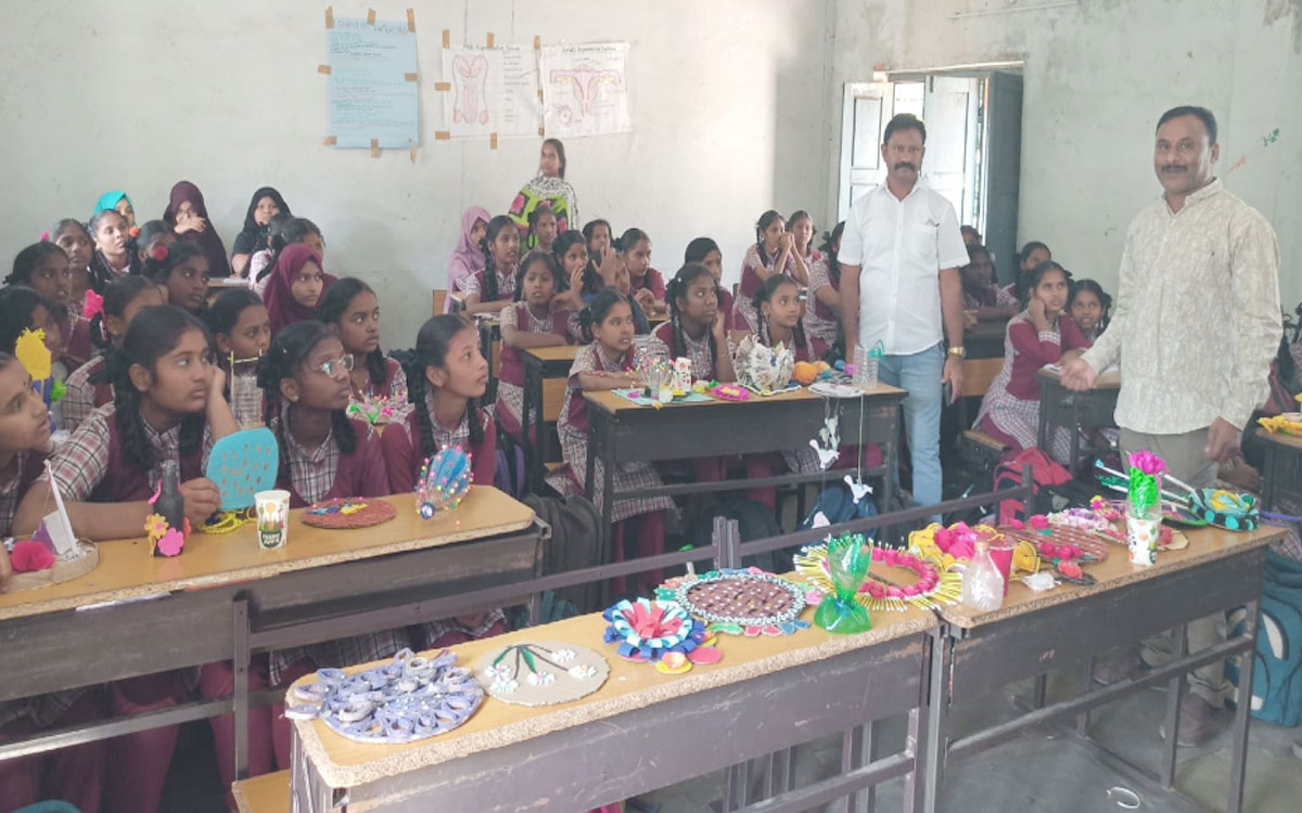 Ramagiri : 'పర్యావరణ పరిరక్షణలో విద్యార్థులు భాగస్వామ్యం కావాలి'