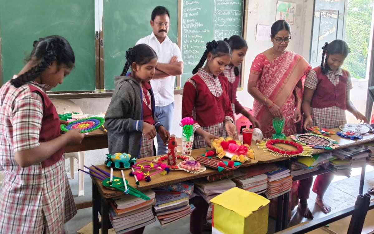 Ramagiri : ‘పర్యావరణ పరిరక్షణలో విద్యార్థులు భాగస్వామ్యం కావాలి’