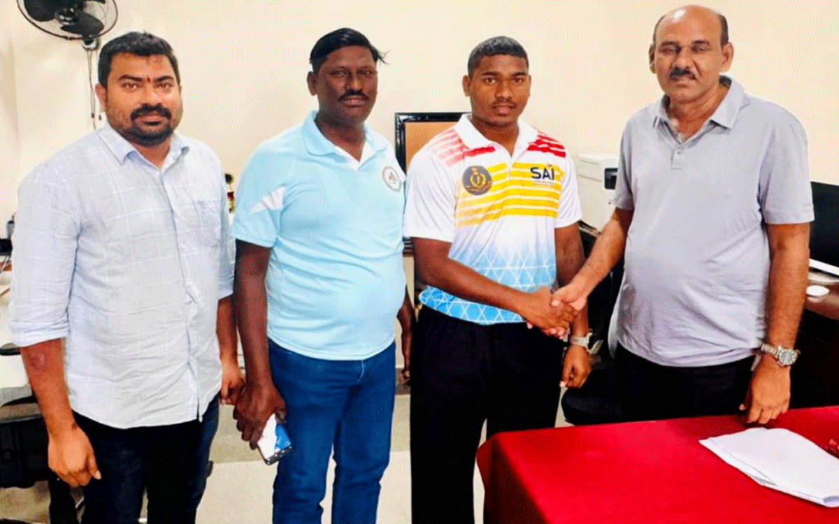 Ramavaram : యువత చదువుతో పాటు క్రీడల్లోనూ ఆసక్తి కనబర‌చాలి : ఎం.పరంధామరెడ్డి