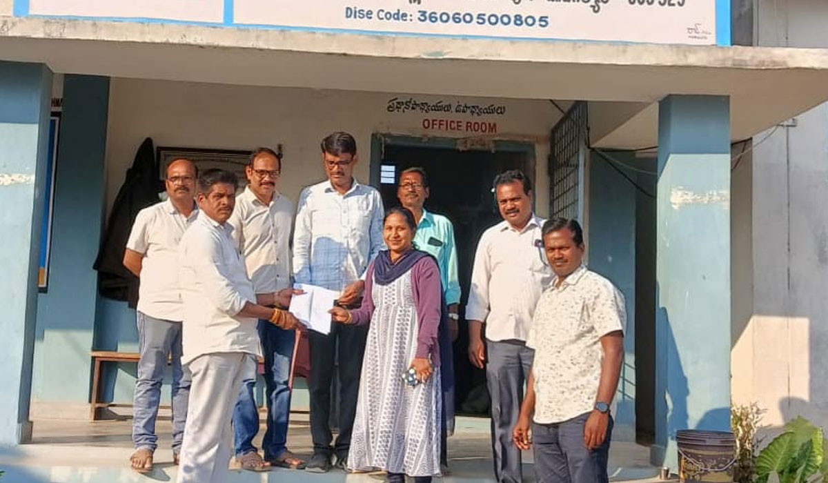 Pembatla Konapur | జనవరి 10లోగా బిల్లులు ఇవ్వకుంటే 20 నుండి పాఠశాలకు తాళం వేస్తాం.. పెంబట్ల కోనాపూర్‌ హెచ్‌ఎంకు కాంట్రాక్టర్‌ లేఖ