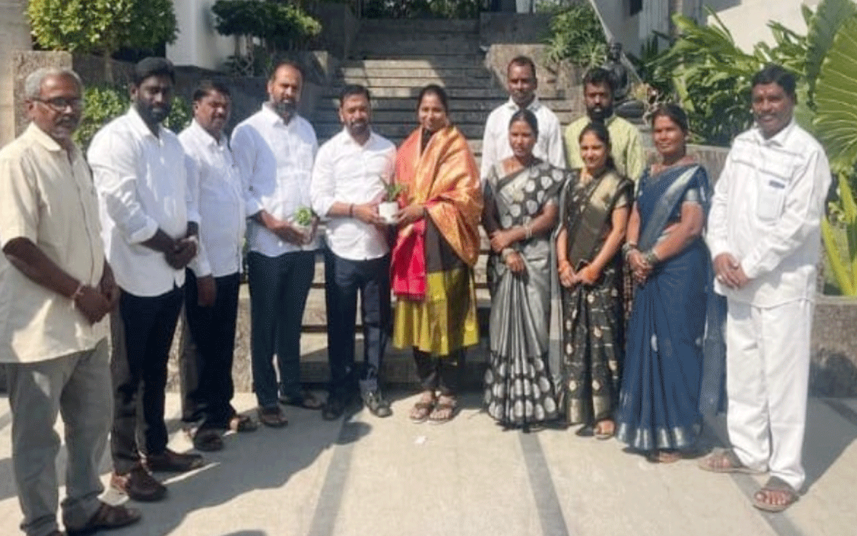 Bibinagar : గ్రామాభివృద్ధే లక్ష్యంగా పని చేయాలి : మాజీ ఎమ్మెల్యే పైళ్ల‌ శేఖర్‌రెడ్డి