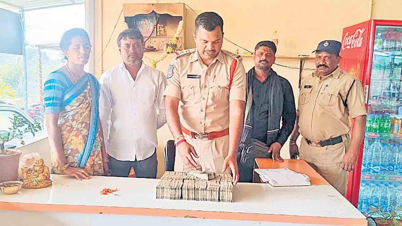 ఒక్కో సీటుకు ఐదుగురు సై!