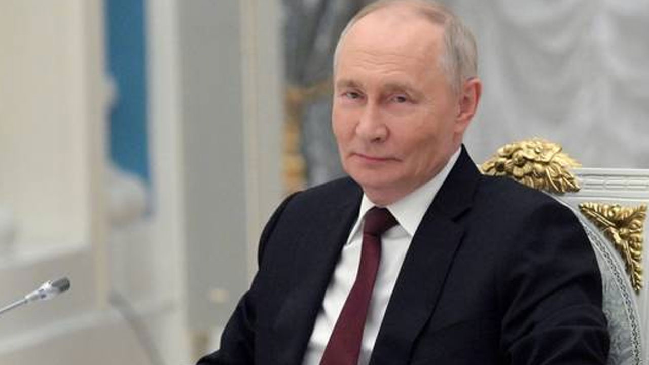 Vladimir Putin: డాన్‌బాస్ ప్రాంతానికి విముక్తి క‌ల్పిస్తాం: వ్లాదిమిర్ పుతిన్