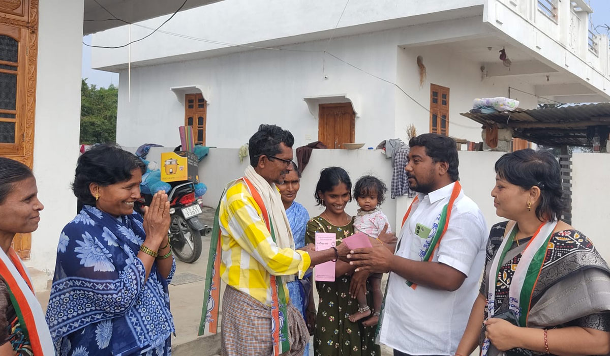 Arepalli | ఆడపిల్ల పుడితే రూ.10వేలు.. ఆరెపల్లిలో సర్పంచ్‌ అభ్యర్థి వినూత్న ప్రచారం