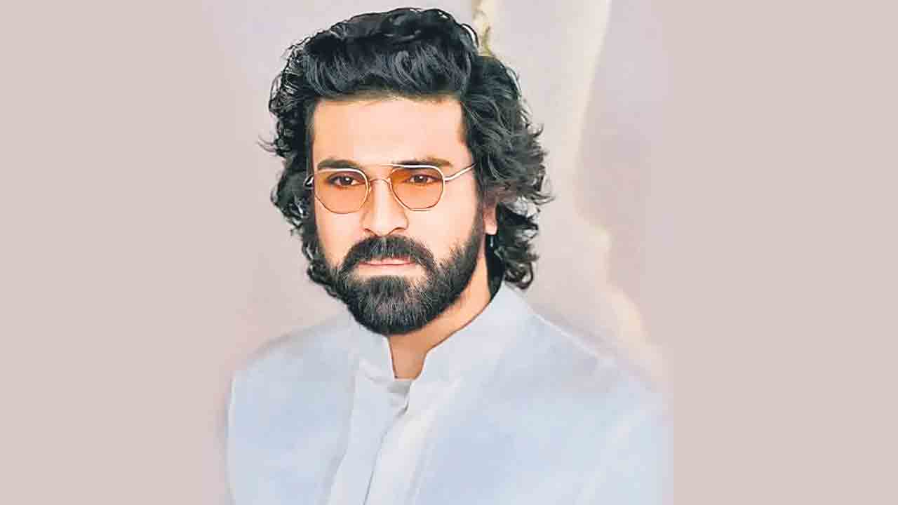 హస్తినకు పయనమైన పెద్ది