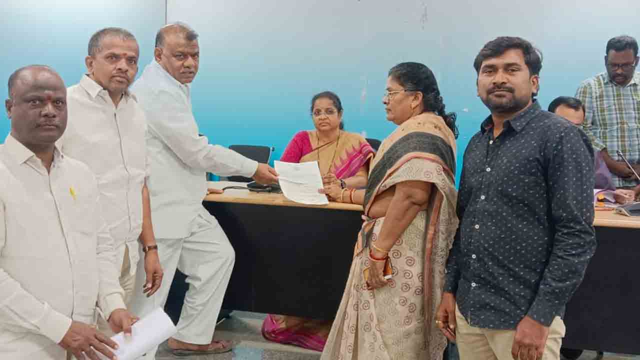 Basthi davakhana | రాంపల్లిలోనే బస్తీ దవాఖాన కొనసాగించాలి : కౌకుంట్ల చంద్రారెడ్డి