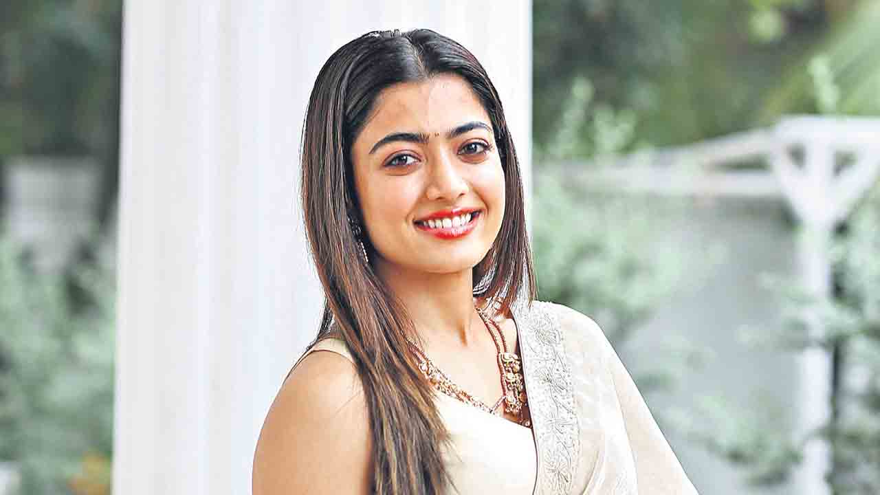 ది గర్ల్‌ఫ్రెండ్‌ కాంబో రిపీట్‌?