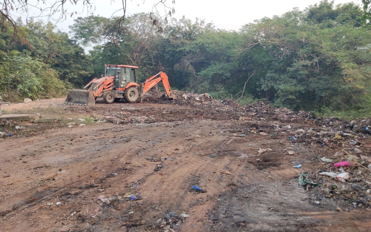 Ramavaram : రుద్రంపూర్ ఖబ్రస్తాన్‌లో చెత్త తొలగింపు