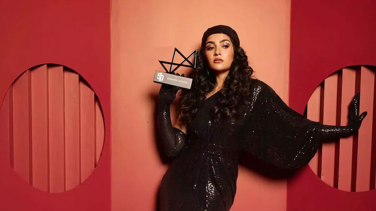 Rukmini Vasanth | బాలీవుడ్‌పై కన్నేసిన ‘కాంతార చాప్టర్ 1’ బ్యూటీ .. ఇక హంగామా మాములుగా ఉండ‌దు