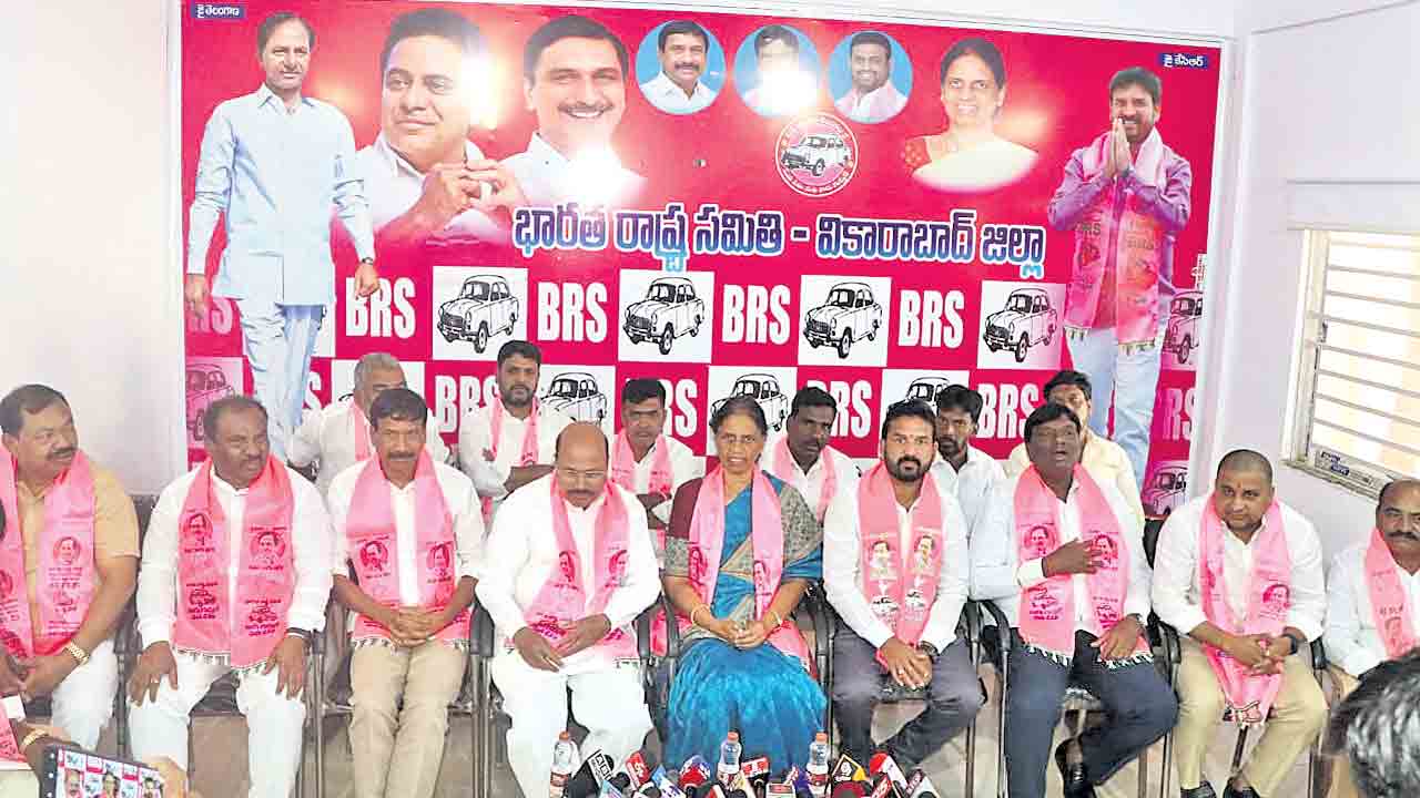 ప్రశ్నిస్తే.. బూతులా?