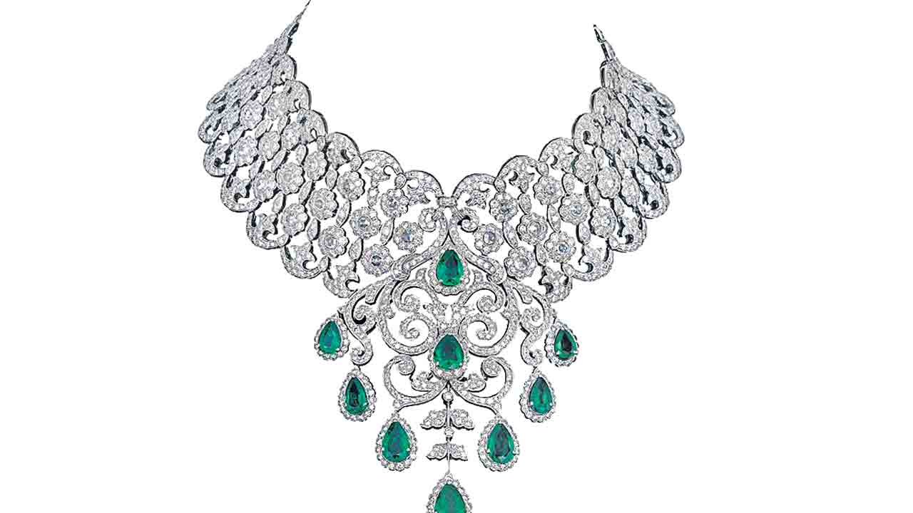 కిలో వెండి రూ.2,08,000