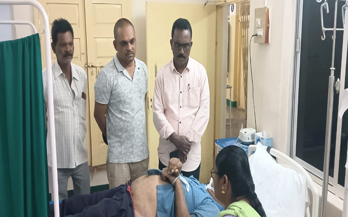 Yellandu : విధుల్లోనే సింగరేణి కార్మికుడు గుండెపోటుతో మృతి