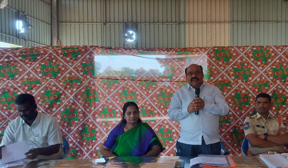 Veenavanka | ప్రశాంత వాతావరణంలో ఎన్నికలు జరుపుకోవాలి.. మేరుగు శ్రీధర్‌