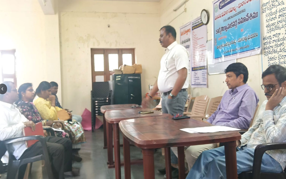 Bhoodan Pochampally : ‘యూరియా యాప్‌ను రైతులు సద్వినియోగం చేసుకోవాలి’