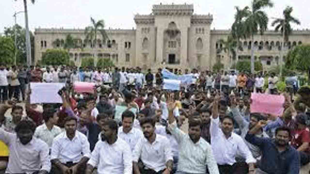 ఓయూలో నిరసనల హోరు