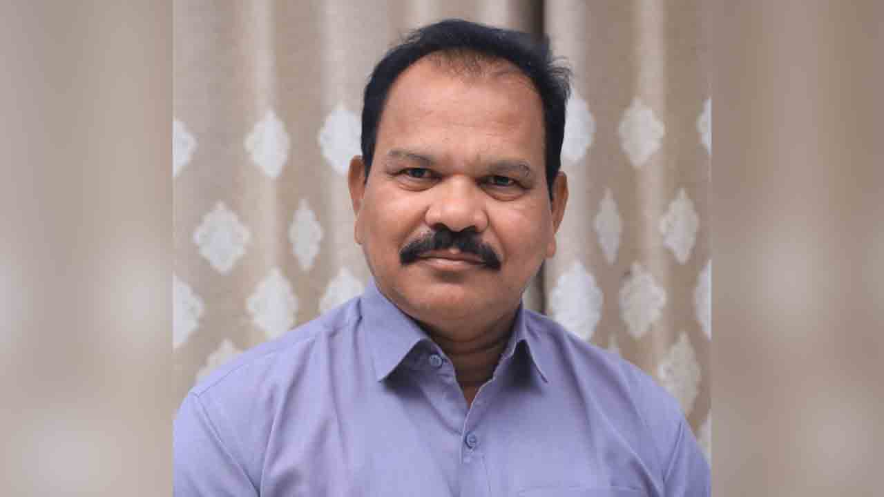 Bhimadevarapalli | తల్లి బాటలో తనయుడు..ధర్మారం సర్పంచి బరిలో మెట్టు సుగేందర్ రావు