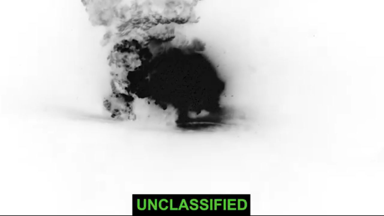 Air Strikes: యుద్ధం కాదు.. ప్ర‌తీకార‌మే.. సిరియాలోని ఐసిస్ కేంద్రాల‌పై అమెరికా వైమానిక దాడులు