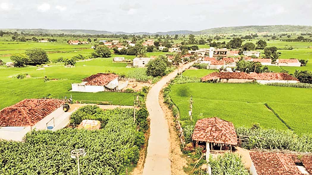 పల్లె ప్రగతి రూపశిల్పి కేసీఆర్‌