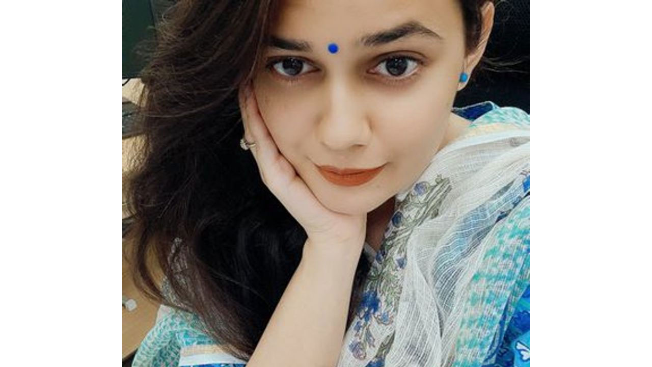 Collector Tina Dabi: క‌లెక్ట‌ర్ మేడం ఓ రీల్ స్టార్‌.. నిర‌స‌న చేస్తున్న విద్యార్థులు అరెస్టు