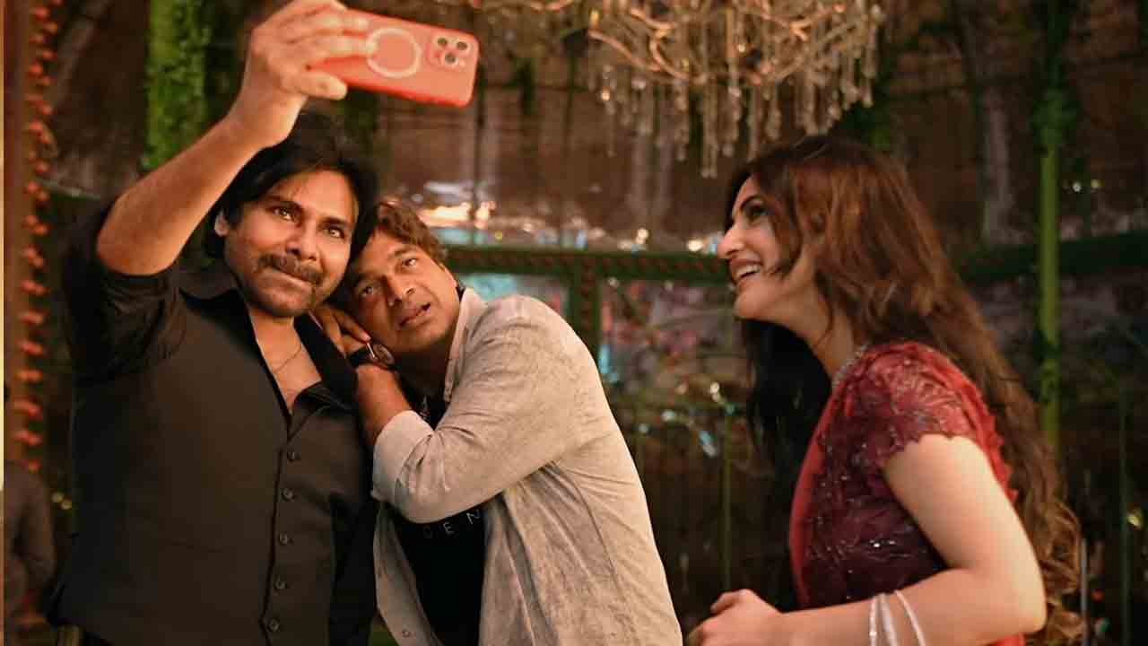 Ustaad Bhagat Singh | ఉస్తాద్‌భ‌గ‌త్ సింగ్‌తో హరీష్ శంక‌ర్ సెల్ఫీ.. ట్రెండింగ్‌లో స్టిల్స్‌