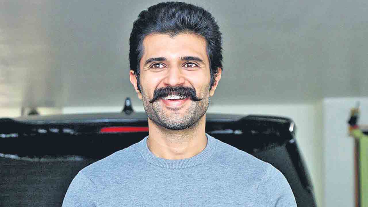 అందరికీ చెప్పాల్సిన కథ