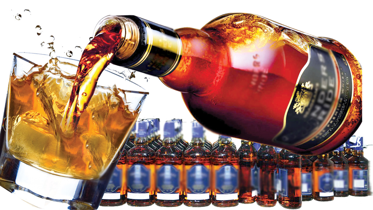 ఏరులై పారుతోన్న మద్యం!