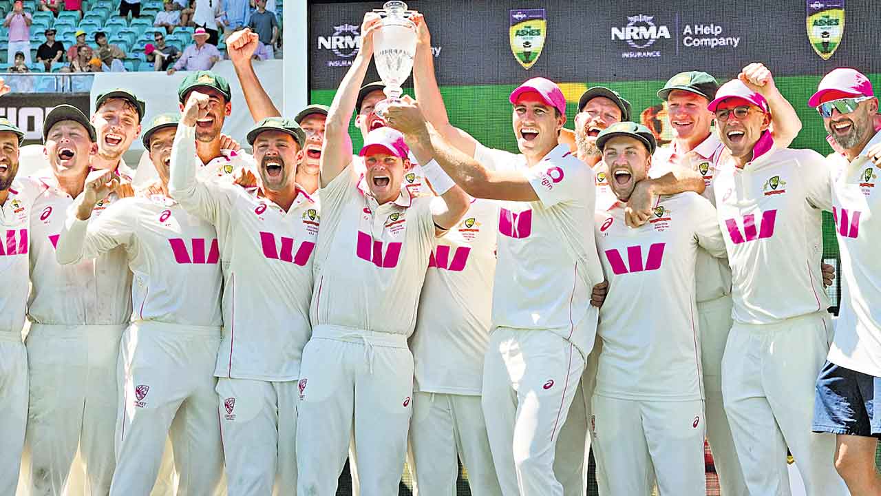 4-1తో యాషెస్‌ ఆసీస్‌ కైవసం.. ఐదో టెస్టులోనూ ఇంగ్లండ్‌కు తప్పని ఓటమి