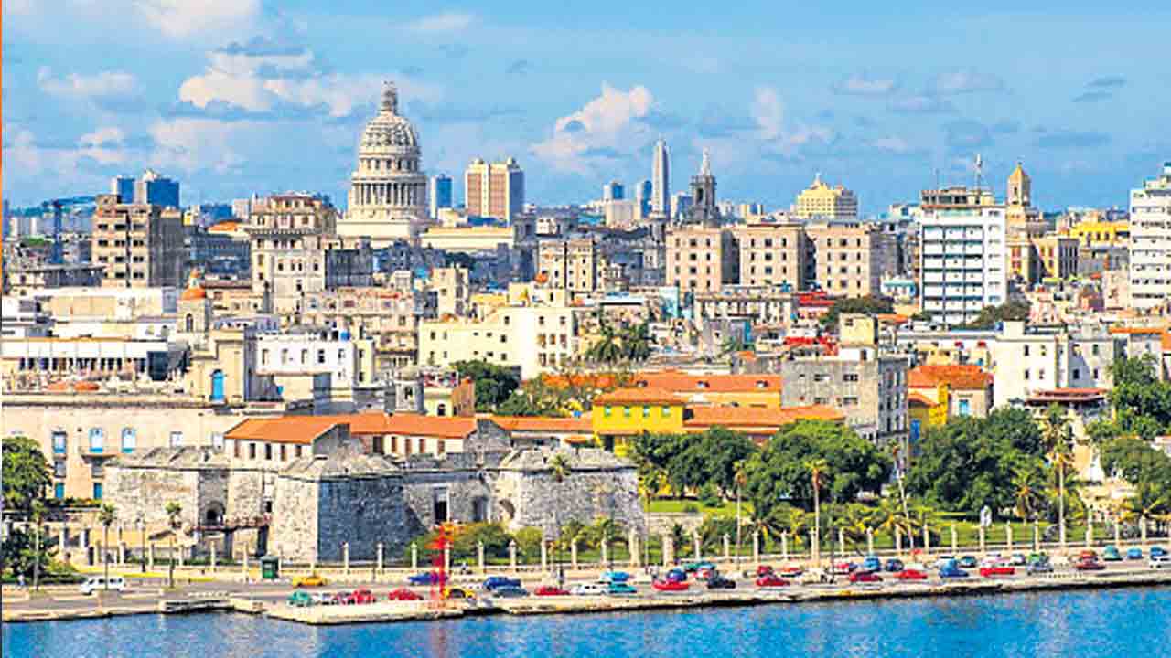 క్యూబాకు.. చమురు కట్‌.. వెనెజువెలా నుంచి ఇక మీకు ఆయిల్‌ సరఫరా బంద్‌ చేస్తాం