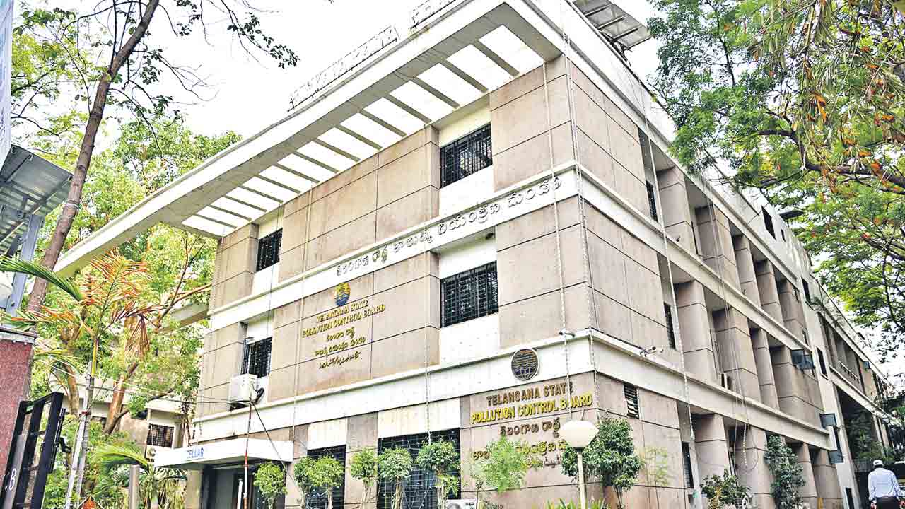 ప్రజాధనం వృథా.. అద్దె భవనాల్లోనే ‘పీసీబీ’