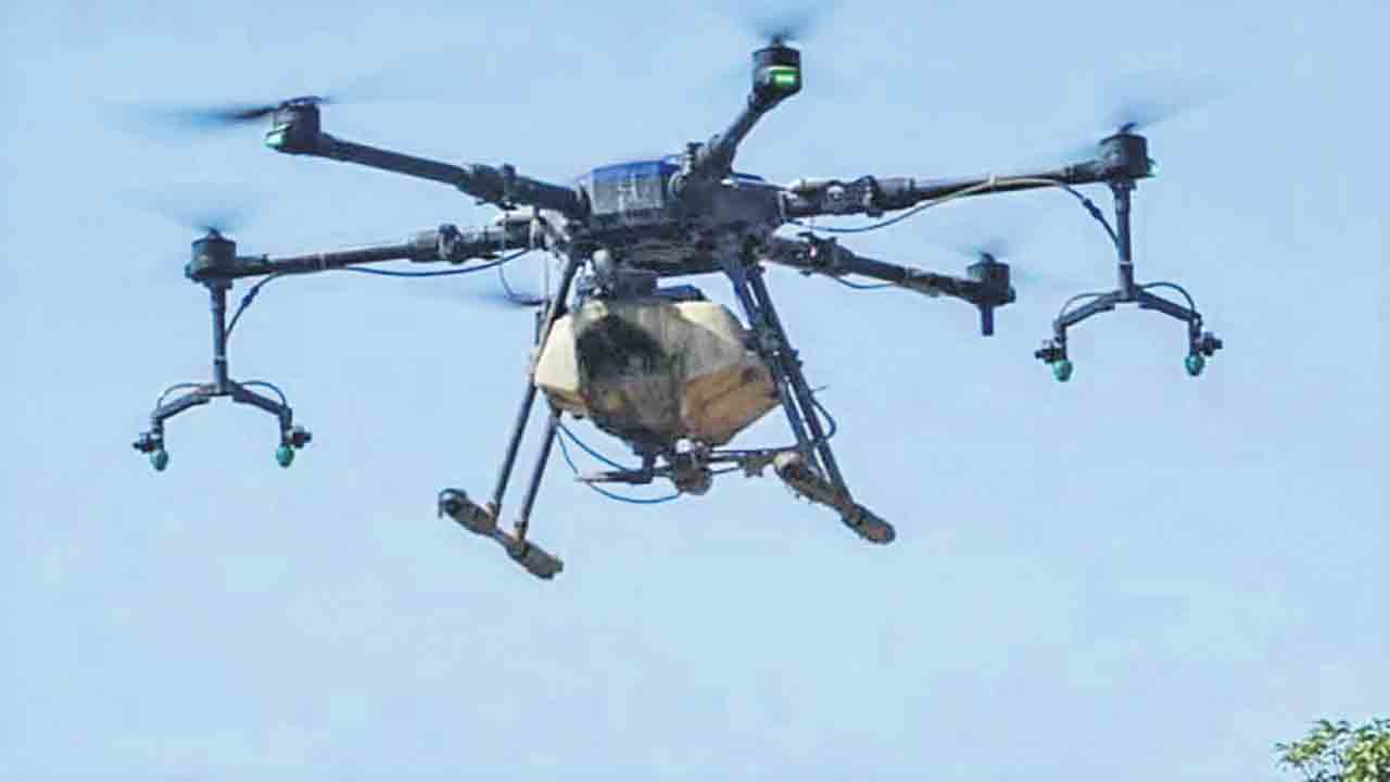 భారత్‌లో చొరబాటుకు పాక్‌ డ్రోన్ల యత్నం.. తిప్పికొట్టిన బలగాలు