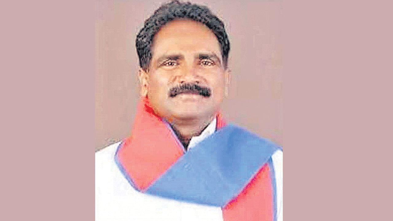 యూనివర్సిటీ భూమిని లాక్కోవడం విద్యాద్రోహమే