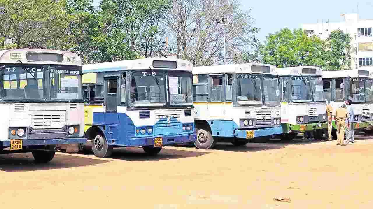 సంక్రాంతి సందర్భంగా 5,375 స్పెషల్‌ బస్సులు నడిపాం