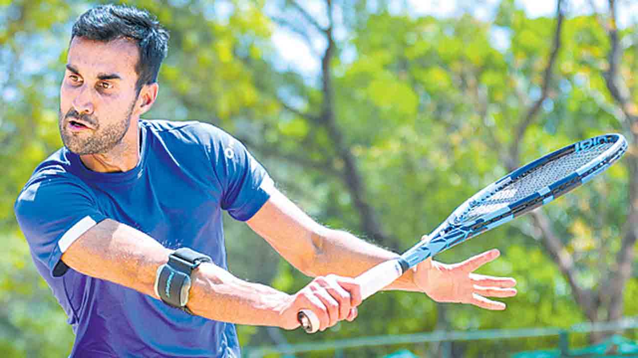 సెమీస్‌కు బాంబ్రీ