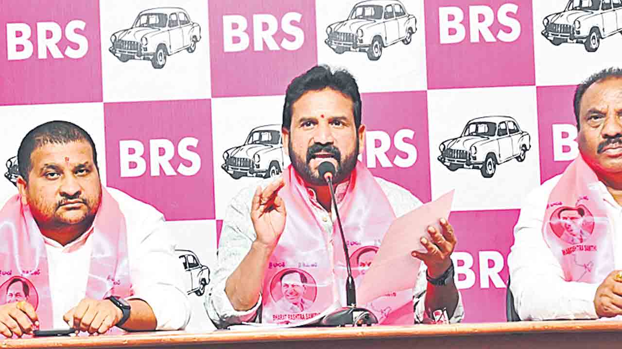 మంత్రుల అక్రమాలపై సిట్‌ వేయరేం.. మంత్రి కొండా సురేఖ బిడ్డ ఆరోపణపై సిట్‌ ఎందుకు లేదు?