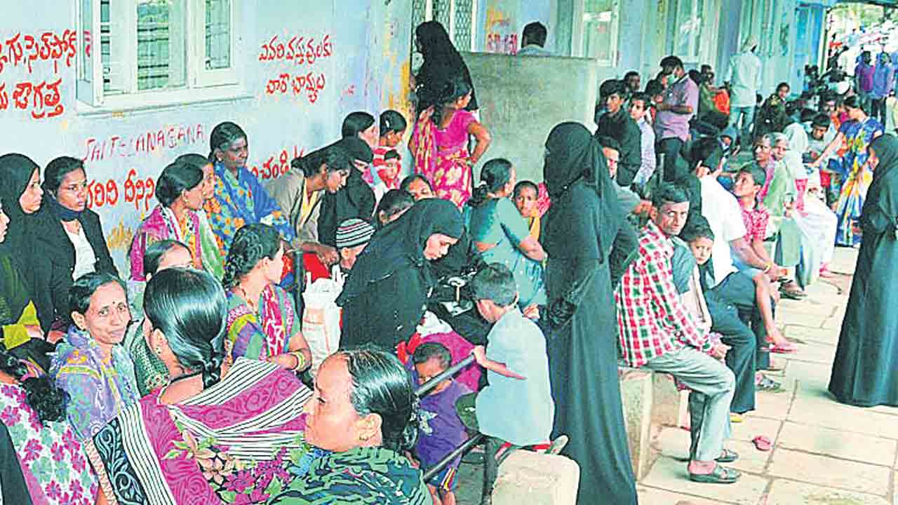 సిటీకి వైరల్‌ ఫీవర్‌.. వాతావరణ మార్పులతో విజృంభిస్తున్న విషజ్వరాలు