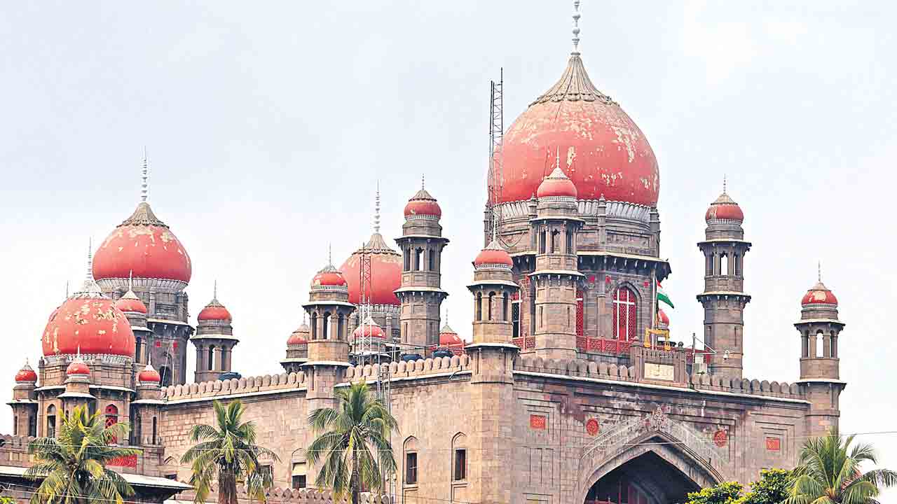 కేసీఆర్‌, హరీశ్‌పై చర్యలు వద్దు.. కాళేశ్వరంపై గత ఉత్తర్వులను పొడిగించిన హైకోర్టు