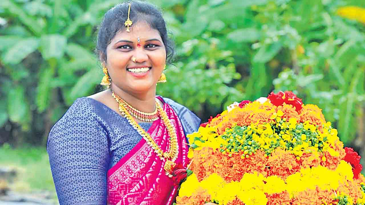 పోరు పాట.. ఆమె బాట