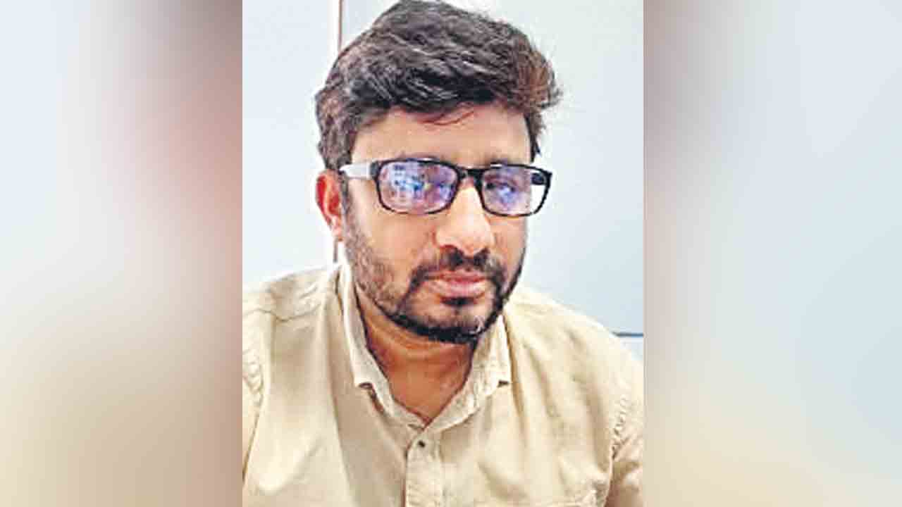 ఎఫ్‌ఐఆర్‌లో పేరే లేదు.. పారిపోతున్నానంటారా?