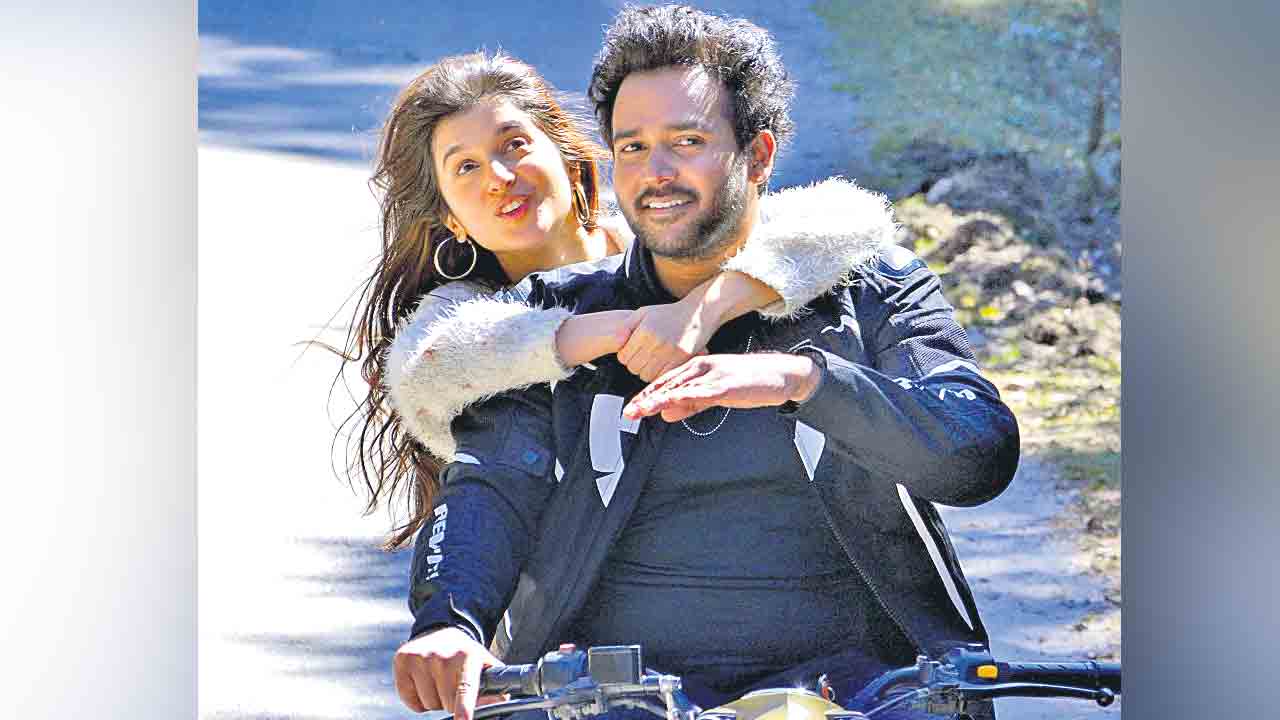 టిబెట్‌లో ‘మరొక్కసారి’ షూటింగ్‌