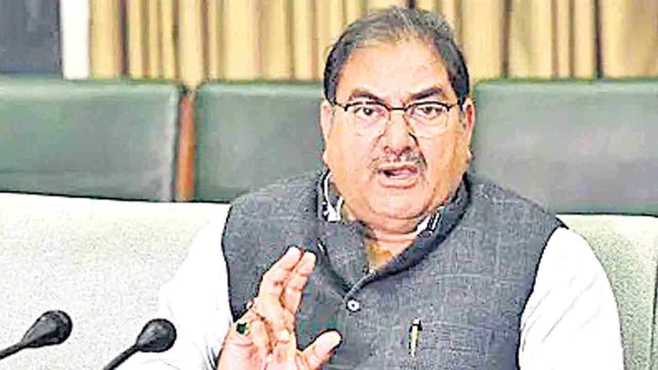 పాలకులను వీధుల్లో తరిమికొట్టండి.. బంగ్లా, నేపాల్‌ తరహా ఆందోళనలు ఇక్కడా చేపట్టాలి