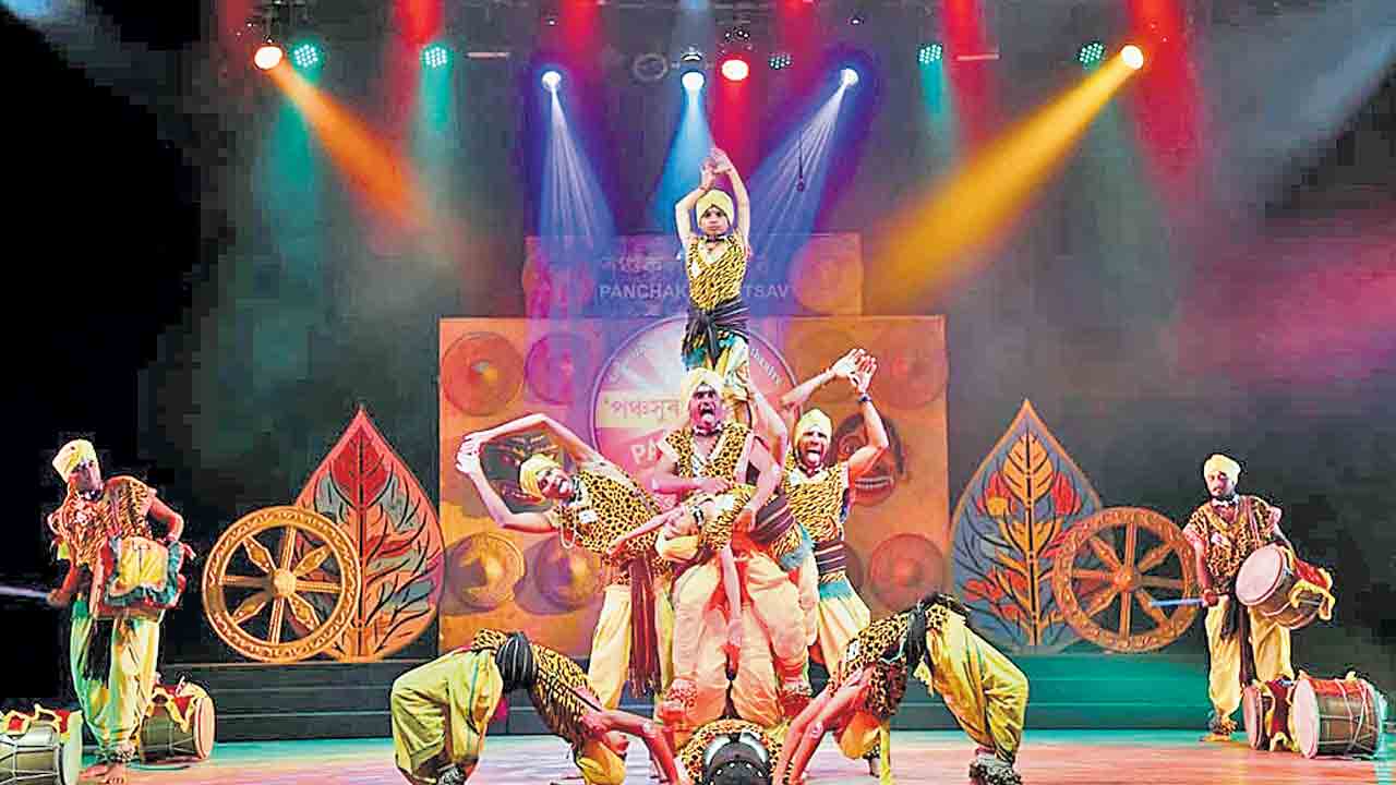 గణతంత్ర వేడుకలకు మాణిక్యాపురం కళాకారులు