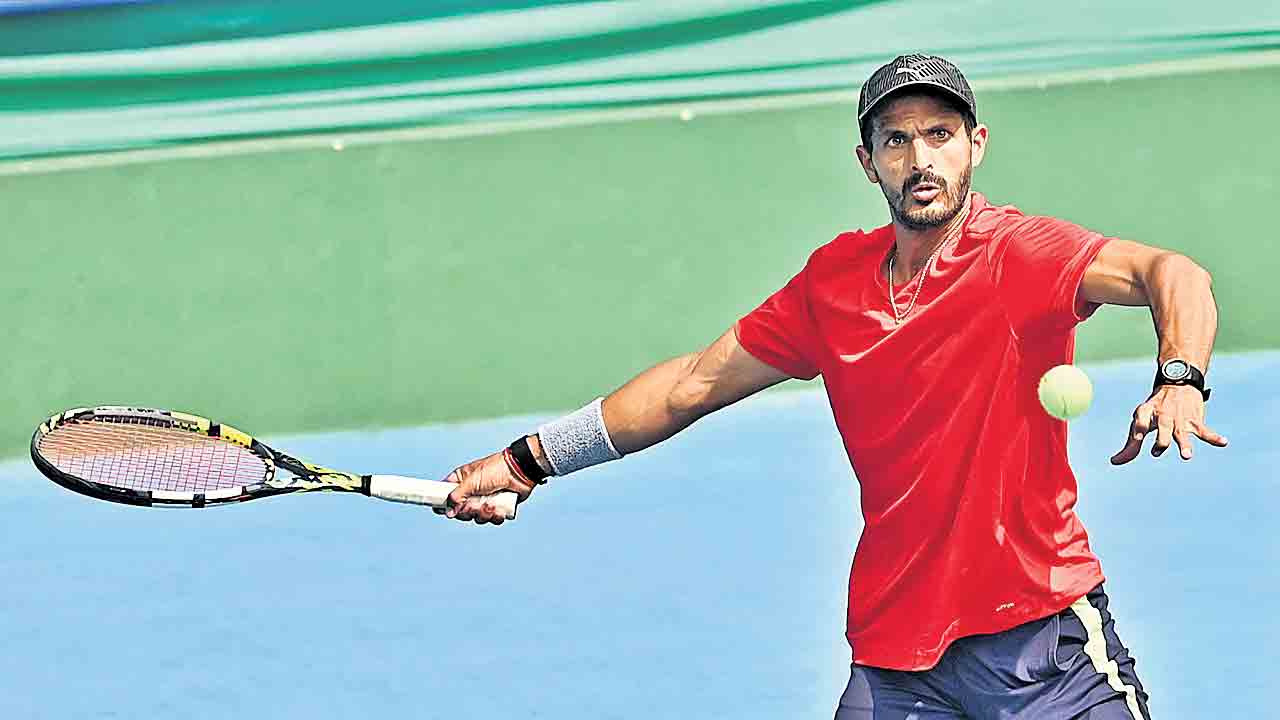 మెయిన్‌ డ్రాకు ఆర్యన్‌, రాఘవ్‌