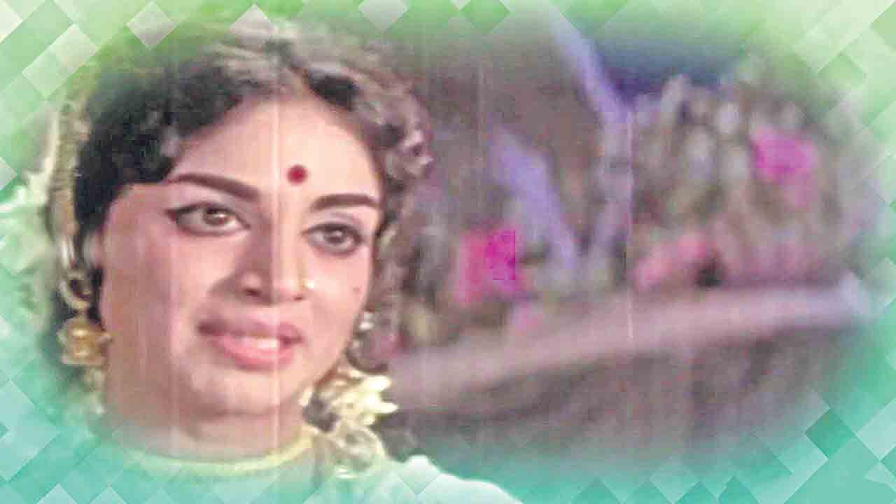 లలిత సుందరం.. ప్రణయ మందిరం