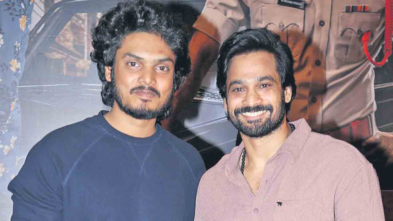 ఊహించని మలుపులతో