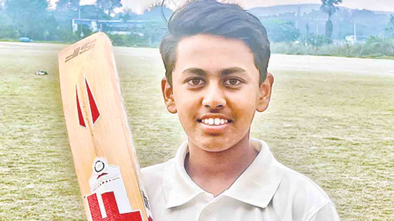 రాణించిన నక్ష్‌రెడ్డి.. హెచ్‌సీఏ అండర్‌-14 టోర్నీ