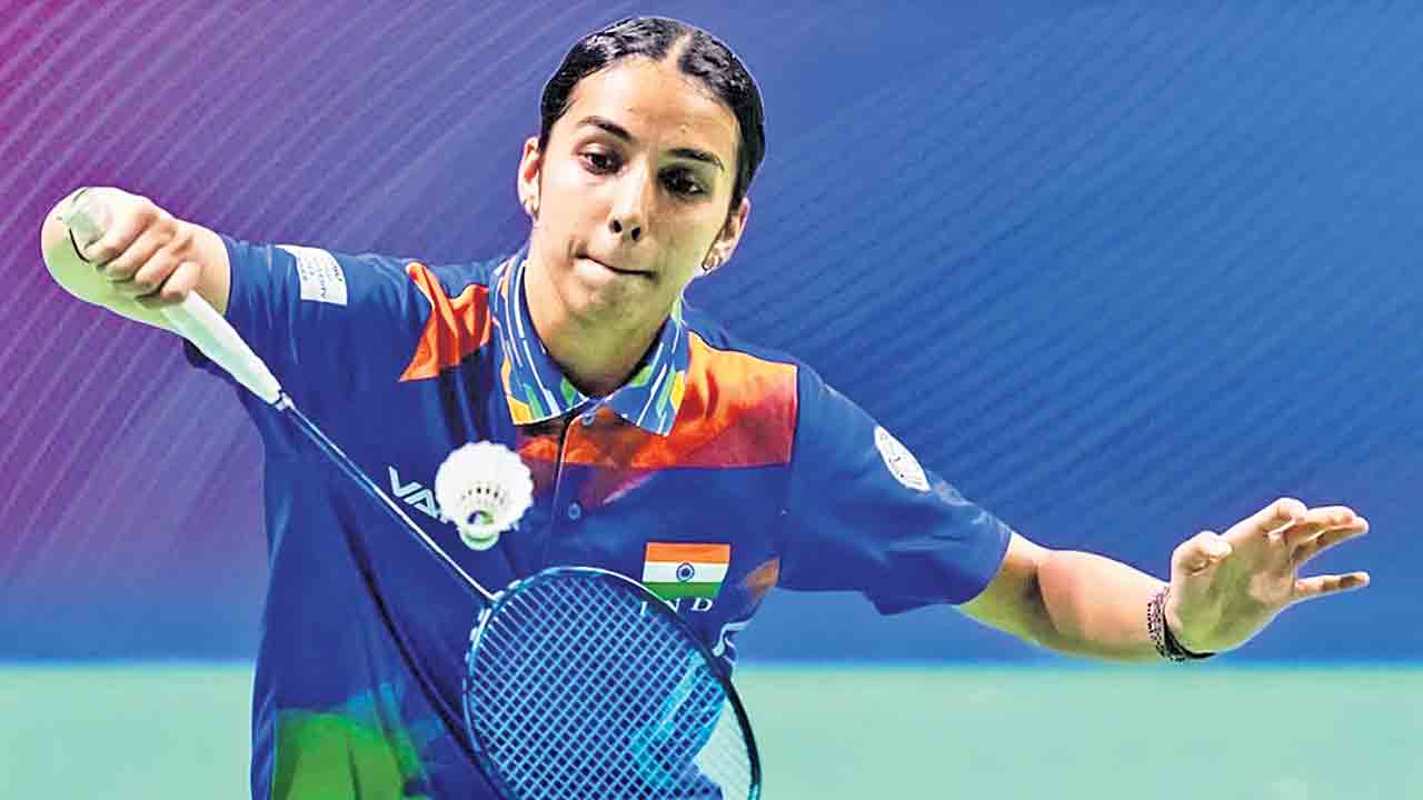 సెమీస్‌కు దేవిక.. క్వార్టర్స్‌లోనే నిష్క్రమించిన తరుణ్‌